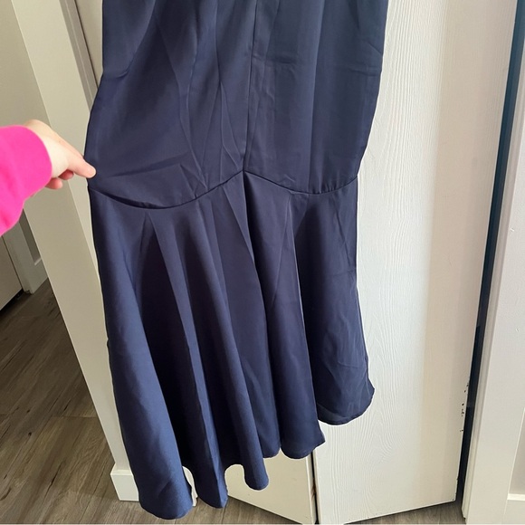 SHEIN Blue A-Line Midi Dress with Crew Neck and Short Sleeves - Picture 5 of 6